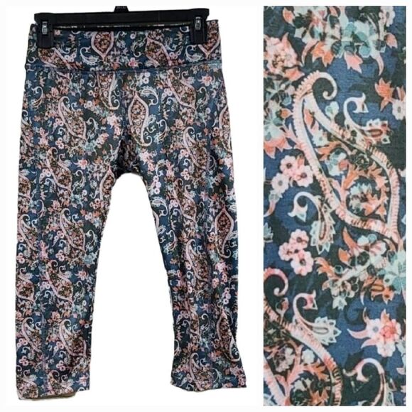 LuLaRoe Jade XS 2/4 Floral Paisley Capri Athletic Leggings Workout Yoga Pants - Picture 1 of 8
